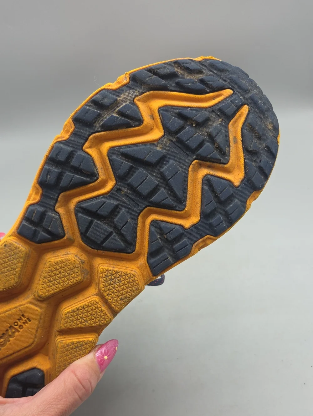 Hoka One One questions leave